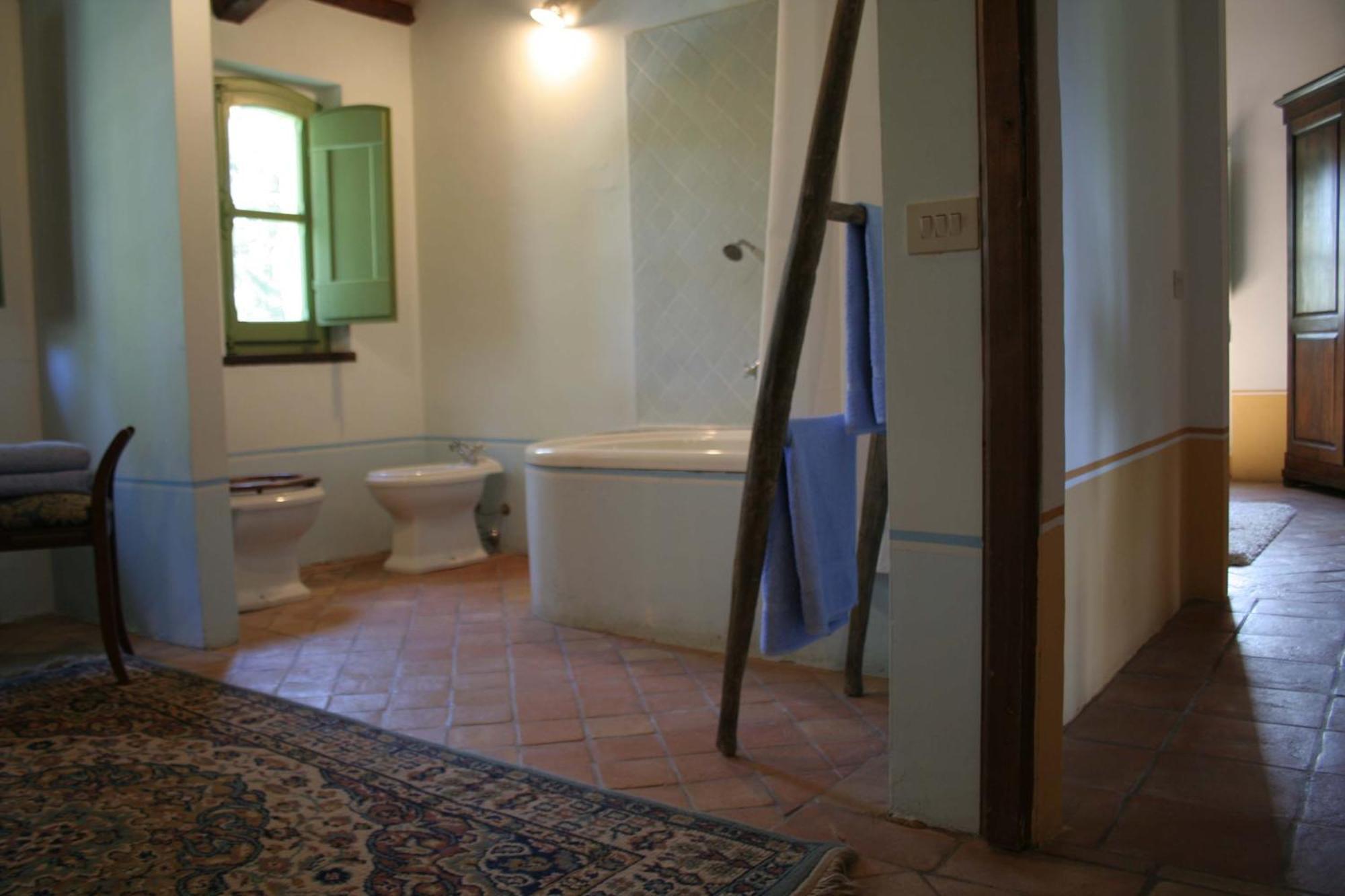 L'Ariete Guest House Montone  Ngoại thất bức ảnh