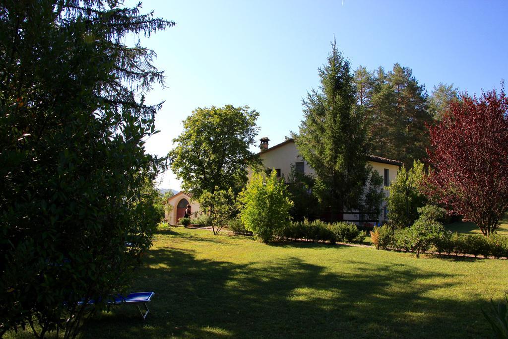 L'Ariete Guest House Montone  Ngoại thất bức ảnh
